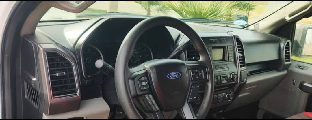 فرۆشتنی خێرا....
فورد F150 تاکوو نیوو سیارەکە زۆر جوان و نوێیە  نیوو دەرگای سیاق سبوغە  بستەک بۆنیتی سبوغە چاملغ بێ ژوورێ گێر لەسوکان مەکینە 2700 مرغوب شەش پستنی توربۆ دەبل اکسل  رەقەم و ژینگە نوێیە ڕەقەم هەولێرە بەناوی خۆمە گێر و مەگینە بەشەرت نەکرایتەوە 70 هەزار ڕۆیشتووە  وەک سفری شریکەیە نمونەیە لەجوانی سعری 148 .... ‌*********** أربيل, العراق
