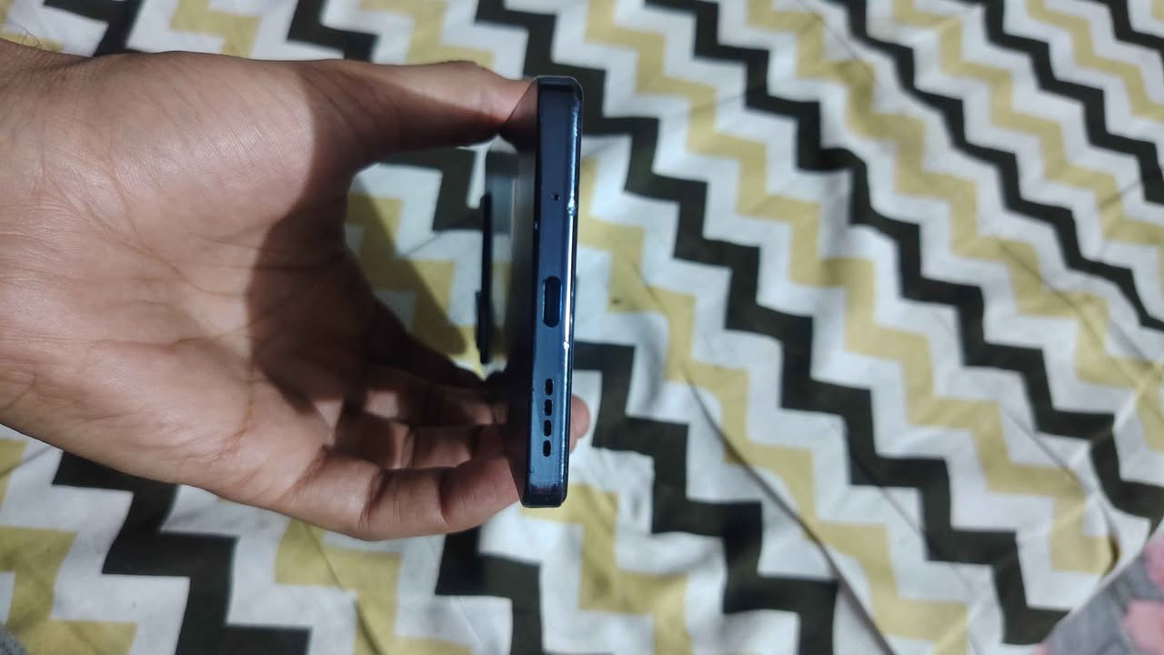 السلام عليكم انفنكس نوت 40 5G مستعمل بي ضربات بلشاصي ماماثر علجهاز مواصفاته بلصور العنوان ابو دشير شارع الضغط *********** بغداد, العراق
