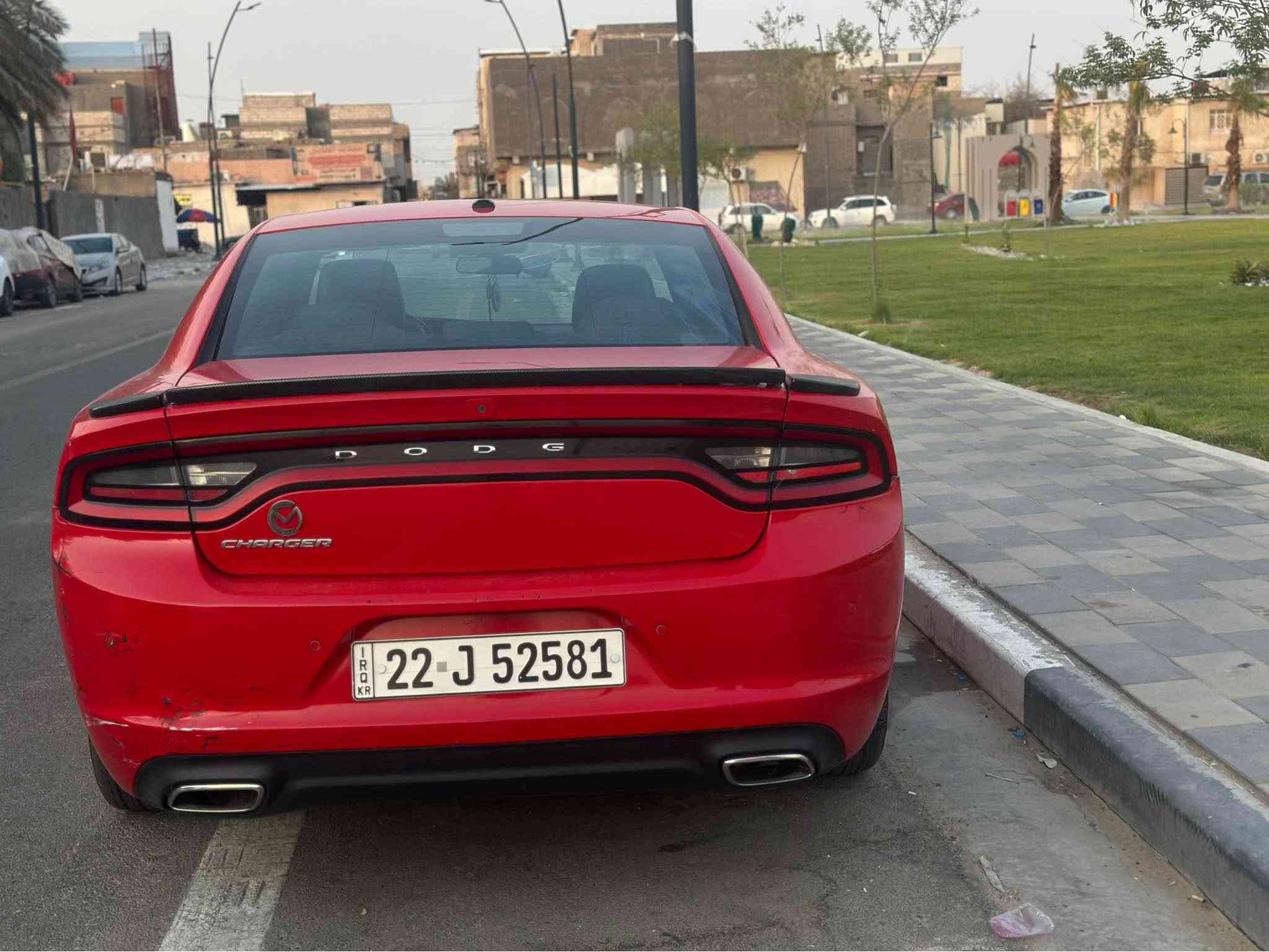 جارجر 2019 خليجي 
بيها جاملغ خلفي صفحة العبري صبغ 
السيارة جاهزة مكينة
گير 
حدادة 
تبريد 
تخم تاير 
السيارة جاهزة للاخير 
السعر 200 وبيها مجال 
مكان بصرة دور النفط 
*********** البصرة, العراق
