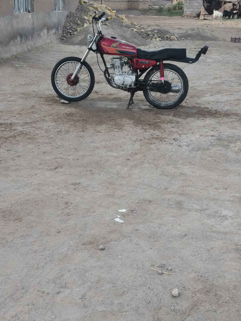 رسلام عليكم دراجه نامه شلامجه مديل23 مبدل بيه ولفات01 السعر 550 إذا ماتشتري أعبر المنشور
***********
