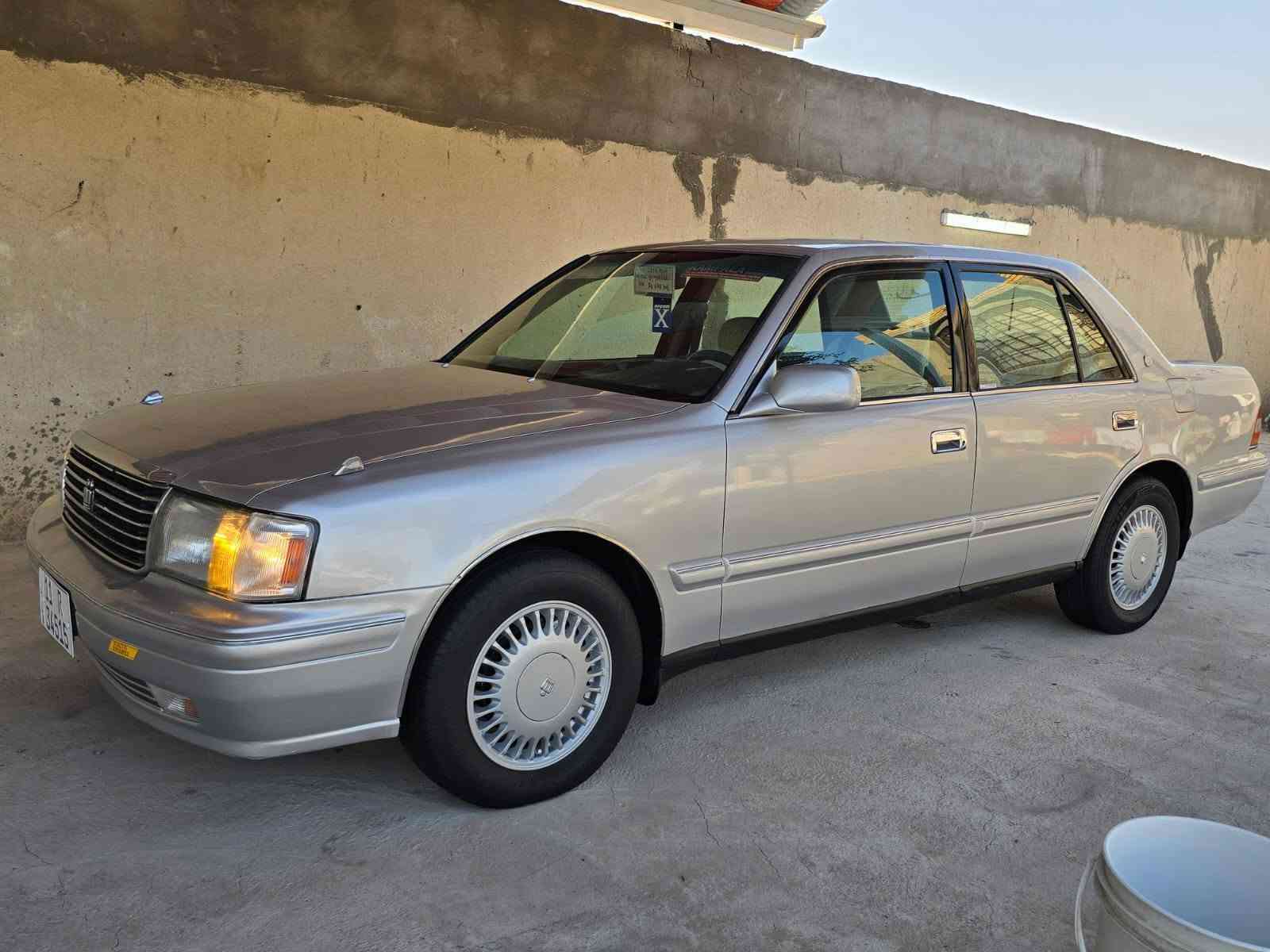 راس الثورتي كم اللون سلفر موديل موديل موديل 1998 فول مواصفات مكينه وكير 3000 حداديه جديده تخم تاير جديد تبريد ثلج خلف وامامي سياره مكفوله من يا الضربه والقصه والاغل الجثه العيب الشرعي وكافه الاصوليات رغم بغداد دولي 11 باسمي تحويل مباشر هزه جديده سنويه لغايه  2031 سياره جديده وجاهزه واي نقص ما بيها رقم الهاتف (((***********)))
