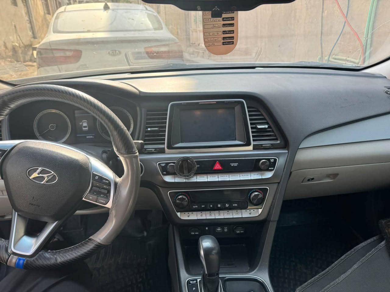 سوناتا2019 محرك 2400 GDI
بيهة قطعتين من امريكا جاملغ وبنيد مثل ماموظح بالسونار 
مواصفات اشاير بالمري 
بصمة تشغيل
بصمة ابواب 
مثبت سرعة 
تدفئة كشنات 
تدفئة ستيرن 
تبريد قطعتين 
رقمهة بابل انكليزي باسمي تحويل ثاني يوم هزه جديده
ماشيه86mi
مكان السيارة نجف
للتواصل واتساب
***********
