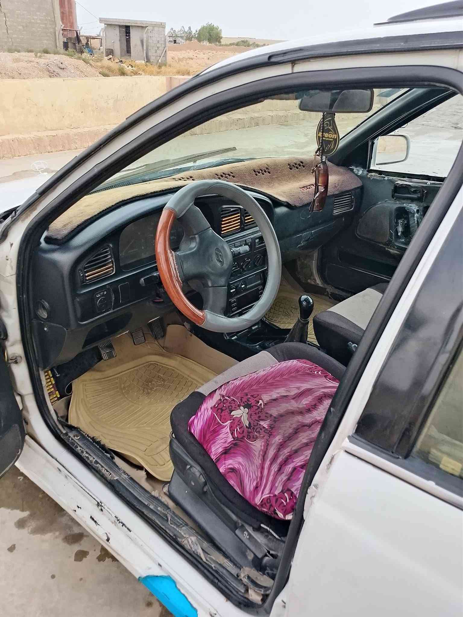 البيع النترة دمعة94 سياره نظيفه كما موضح بالصور گير ومحرك خير من الله  تايرات جديدة رقم بغداد مشروع وطني شرط التحويل سيارة نظيفة مابيها اي نقص المكان ديالى قرة تبة   رقم
 ***********
