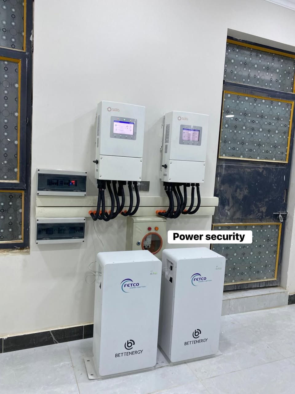 ⚡ حلول الطاقة المتكاملة مع Power Security ☀️

هل تعبت من مشاكل الكهرباء؟ في Power Security، نوفر لك أقوى أنظمة الطاقة الشمسية التي تلبي كافة احتياجاتك (منزلية، تجارية، أو صناعية) وبأحدث التكنولوجيا العالمية.
🛠️ خدماتنا في التنصيب تشمل كافة الأنظمة:

• نظام الـ Hybrid (الهجين): للربط الذكي بين الشمس والوطنية مع إمكانية تصدير الفائض.
• نظام الـ Off-Grid (المنفصل): للاستقلال التام عن الشبكة والاعتماد الكلي على البطاريات.
• المنظومات الثلاثية (3-Phase): للمشاريع الكبيرة والمصانع التي تتطلب أحمالاً ثقيلة.
• تحديث المنظومات: تطوير الأنظمة القديمة وإضافة بطاريات الليثيوم المتطورة.

💎 لماذا يختار العملاء Power Security؟

✅ مكونات عالمية: (Deye, Longi, Jinko) وغيرها من الفئة الأولى.
✅ هياكل هندسية: نعتمد نظام الـ Meccano المقاوم للصدأ والظروف الجوية.
✅ تنفيذ احترافي: ترتيب أسلاك (Wiring) هندسي وحماية متكاملة (Protection Box).
✅ دعم فني: متابعة مستمرة وبرمجة دقيقة لأنظمة الـ BMS.

👷‍♂️ نحن لا نبيع أجهزة.. نحن نصمم مستقبلك الطاقي.

📍 المقر: بغداد - وكافة المحافظات.
📞 للاستفسار والحجز: ***********

Power Security.. القوة، الأمان، والاستدامة.

#Power_Security #طاقة_شمسية #العراق #بغداد #Deye #Longi #ليثيوم #تكنولوجيا #طاقة_نظيفة #تنصيب
