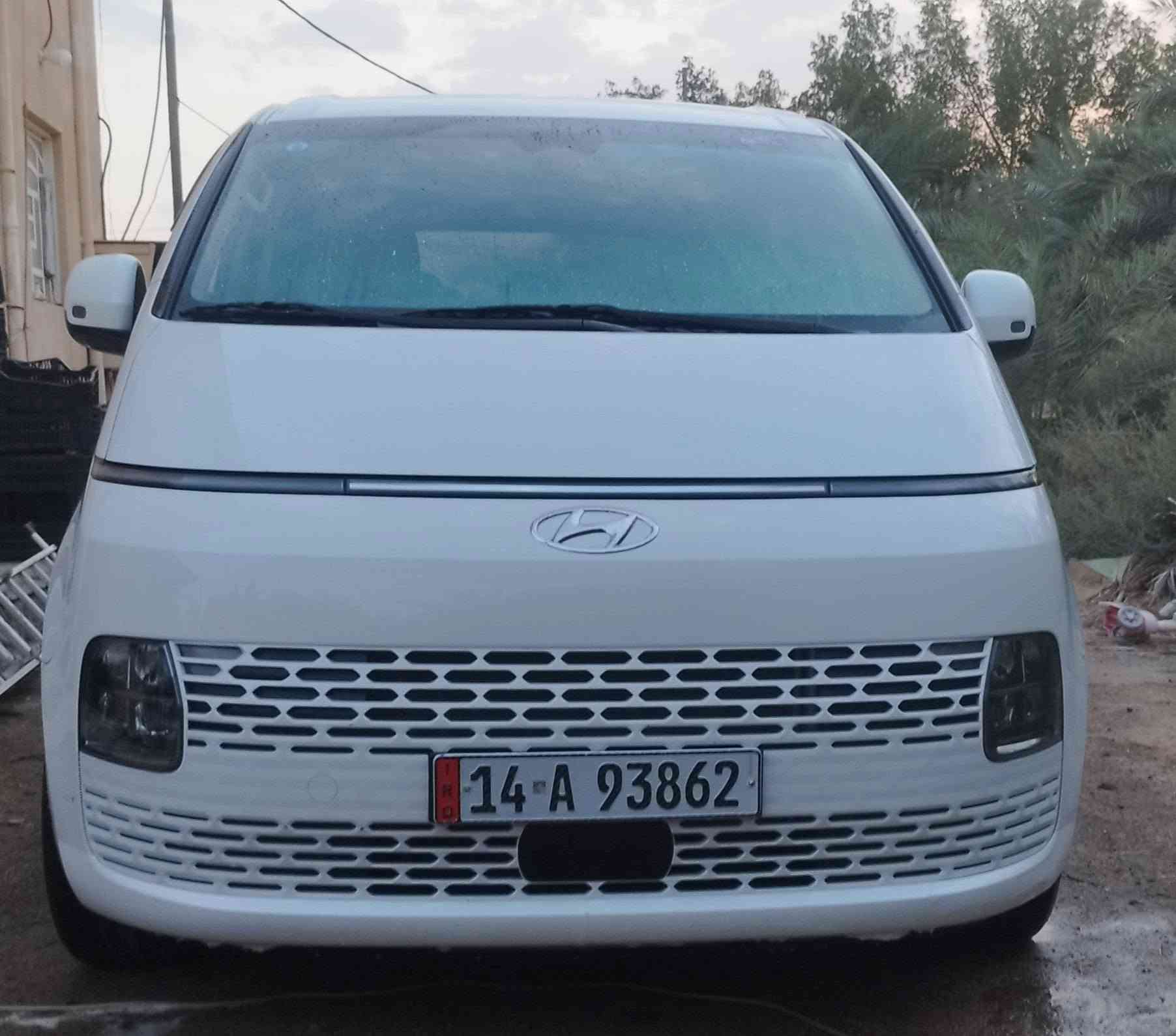 السلام عليكم من رخصت مسؤل الكروب ستاريا 2022   كاز سياره كفاله فقط باب سلايت مصبوغ بكوريا  سياره نظيفه استخدام شخصي فقط سعر 250 $ وبيها مجال  ***********
