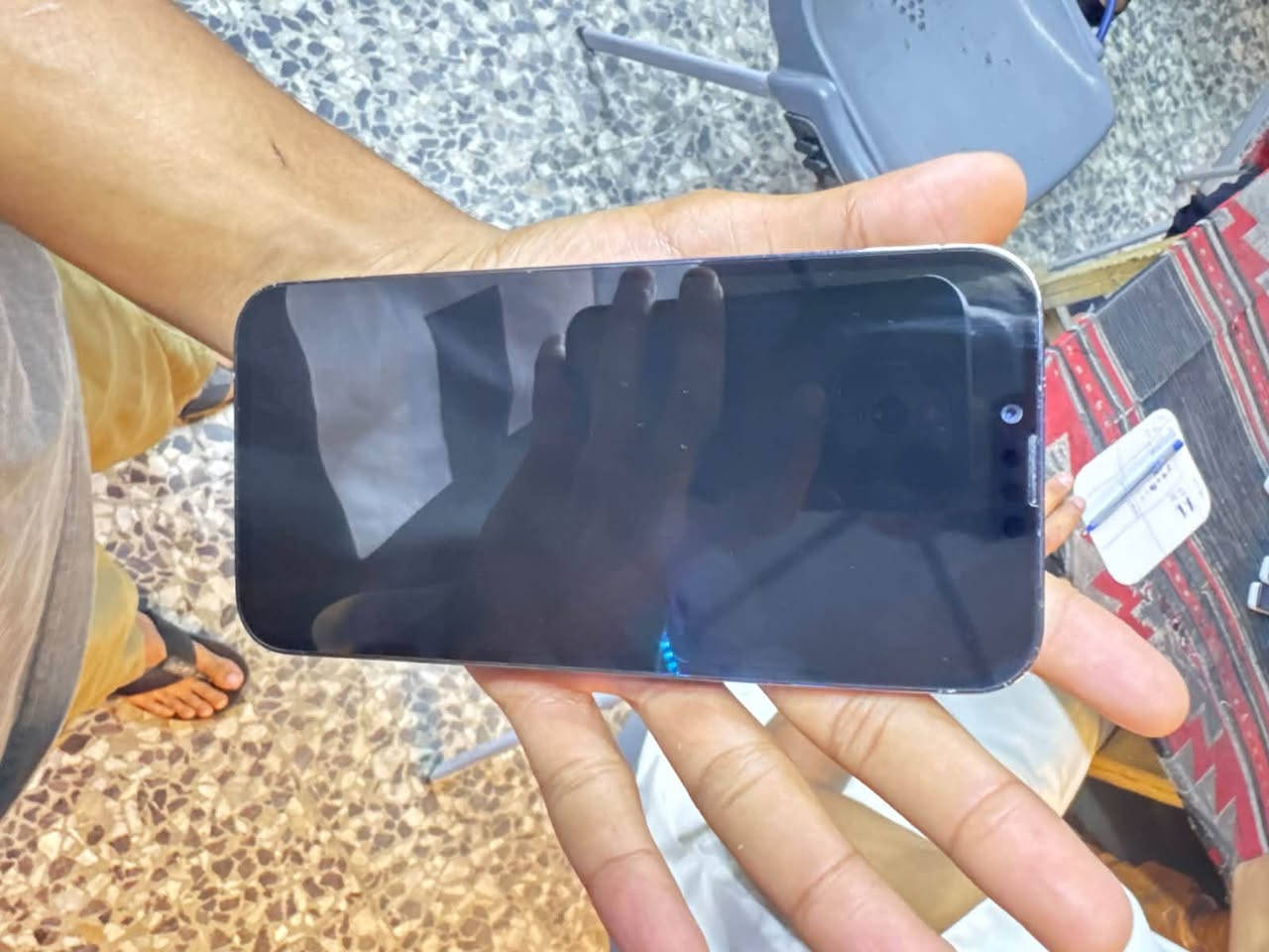 آيفون ١٣ برو ماكس • بطارية ٧٥٪ • شاشة مبدلة