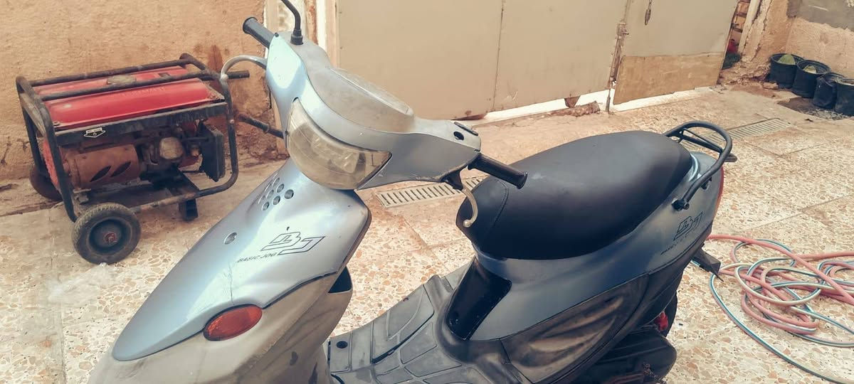 سلام عليكم دراجه للبيع مامفتوحه بس سن مال شوته مكسور فقط يسولوك يا بحي صناعي ب3 الاف وحتمال اقل السلف شغال بس مايفر شلعه زينه معدل زين مراوس عادي شعندك نزل او راسلني خاص او على هذا الرقم فقط واتساب ***********
