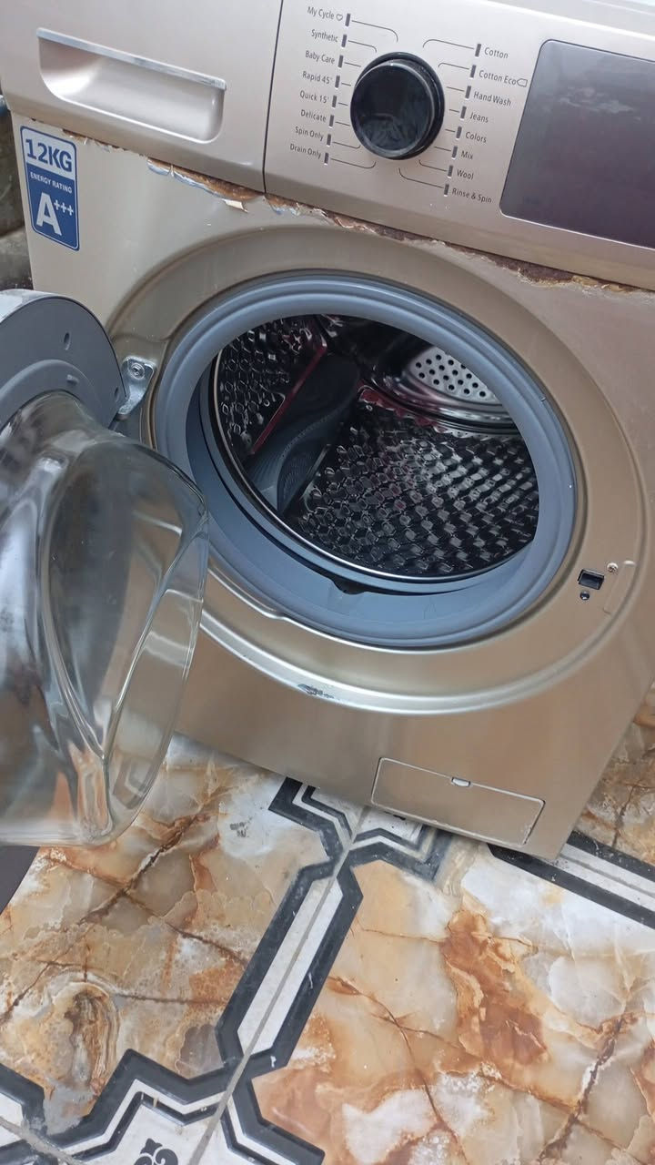 غسالة اوتماتيك
للتواصل ***********
