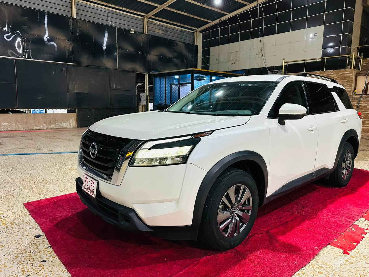 🔊(فرع كركوك) 

📌 Nissan Pathfinder 2024 SV 📌

♂️عداد المسافة 10.000 mile 

💵 (السعر/25000 $) 

♦️(السيارة رقم كاتي تترقم اربيل - سليمانيه- دهوك)  

♦️المواصفات :

بصمة تشغيل
بصمة ابواب
تشغيل عن بعد(Remote Start)   
رادار امامي (تحديد مسار)
رادار جانبي (نقاط عمياء)
رادار خلفي (تحذير من الاصطدام)
حساسات ا+ خلفية 
كشنات جلد
كشنات تدفئة 
كشن خلفي متصل 
تبريد قطعتين لمس 
تحكم وضعيات القيادة...Drive Modes 
اوتو ستارت Auto Start 
اوتو ستوب Auto Stop
شفتات استيرن 
هيتر استيرن
Apple Car Play
Android Auto 
هاند بريك بصمة
اوتو هولد Auto Hold
مانع انزلاق+ABS
شاشة كبيرة لمس+كاميرا
منافذ AUX+USB
وبقية المواصفات المعروفة

♦️(العنوان/كركوك شارع المعارض)
                  - - - - - - - - - - - - - - - -

♦️ للاتصال/

***********
***********

