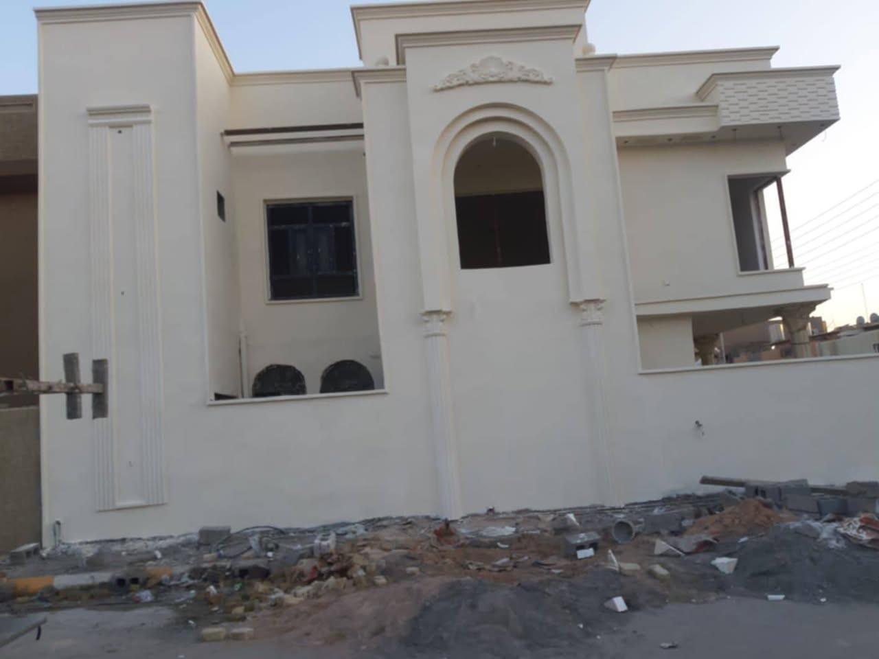سلام عليكم كادر من الفلوجه شغل درجه أوله مبيت بنفس الموقع التزام بل عمل وبل خدمه السعار مناسبه لبخ سقل ب٦ تصفير ب٨ جراره ب٦ تشميع ب٣ متواجد وتساب *********** او اتصل ***********
