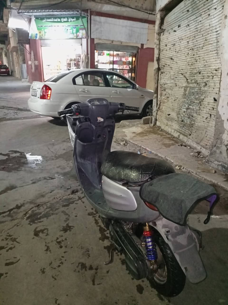 مطور للبيع معمر مبدل بستن فقط
شرط تحريكه معدل 
مطور مكينتو بل باكيت لا صوت ولا شي 
بي اكسن خفيف 
شاصي شرط 
ويرمنيه شرط مطور نضيف وكدام العين 
دبل كدام جديد تايرات  زوج جدد 
سعرو 230وبي مجال 
***********
هاذا وتساب فقط***********
