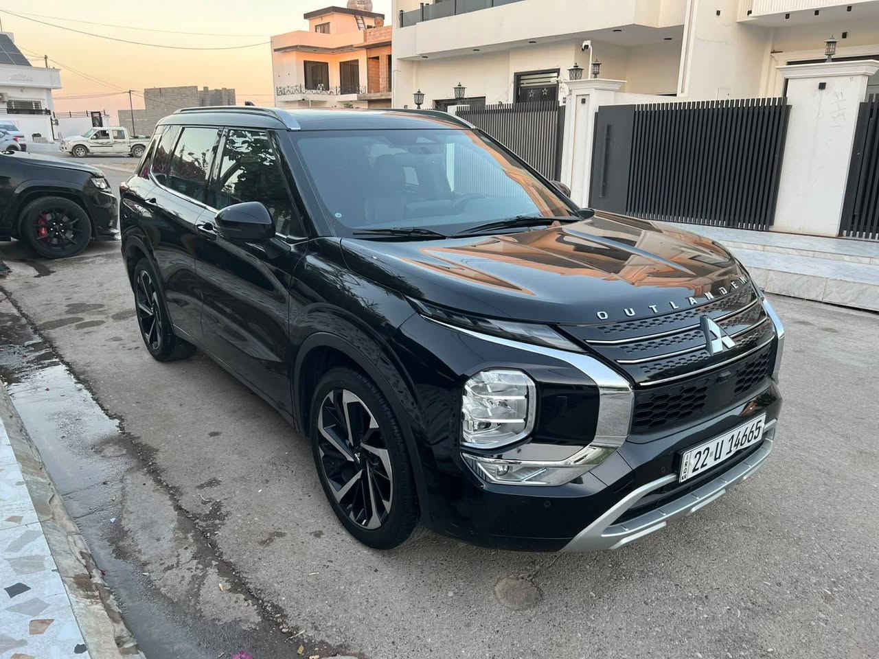 اوتلاندر ٢٠٢٣ خليجي لمتد فول فول موافات حجم محرك٢٥٠٠ ماشية ١٤ الف كيلو متر مكفولة من الدعامي لدعامي كله على وضع شركة كشنات جلد وخزن وتدفئة داتاشو باناروما مرايات شفط بردات جانبي داخل لونين تبرد مركزي ٣ مقاعد فتح صندوق شفط هو يفتح وينسد بعد اهواية مواصفات سيارة بدون صبغ بدون ضرر او تعديل او شخط مكفولة سعر ٢٣٧ ومجال عنوان كركوك شورازو***********......*********** كركوك, العراق
