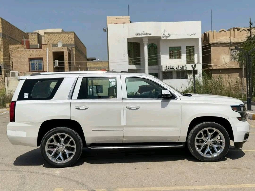 للبيع تاهو 2017 اصل خليجي السعر 215 فول مواصفات LTZ فول للخير سياره رقم بغداد باسمي دولي سنويه وهزه ورقم كله جديد السياره بيه صبغ غير مكفوله من صبغ السياره جديده وجاهزه بمعنى الكلمه محرك كير حداديه تخم تاير كله بشرط منضومه زنون السياره فول للخير معروفه مواصفات LTZ فول فتحه خمس بصمات تدفئه وتبريد داخل قرميدي جنطه شفط قاصه كامره ويل كب 22  اصلي حساسات امامي خلفي مري شفط كشنات كهربائي السياره جاهزه للخير مكاني ذي قار الناصريه ***********
