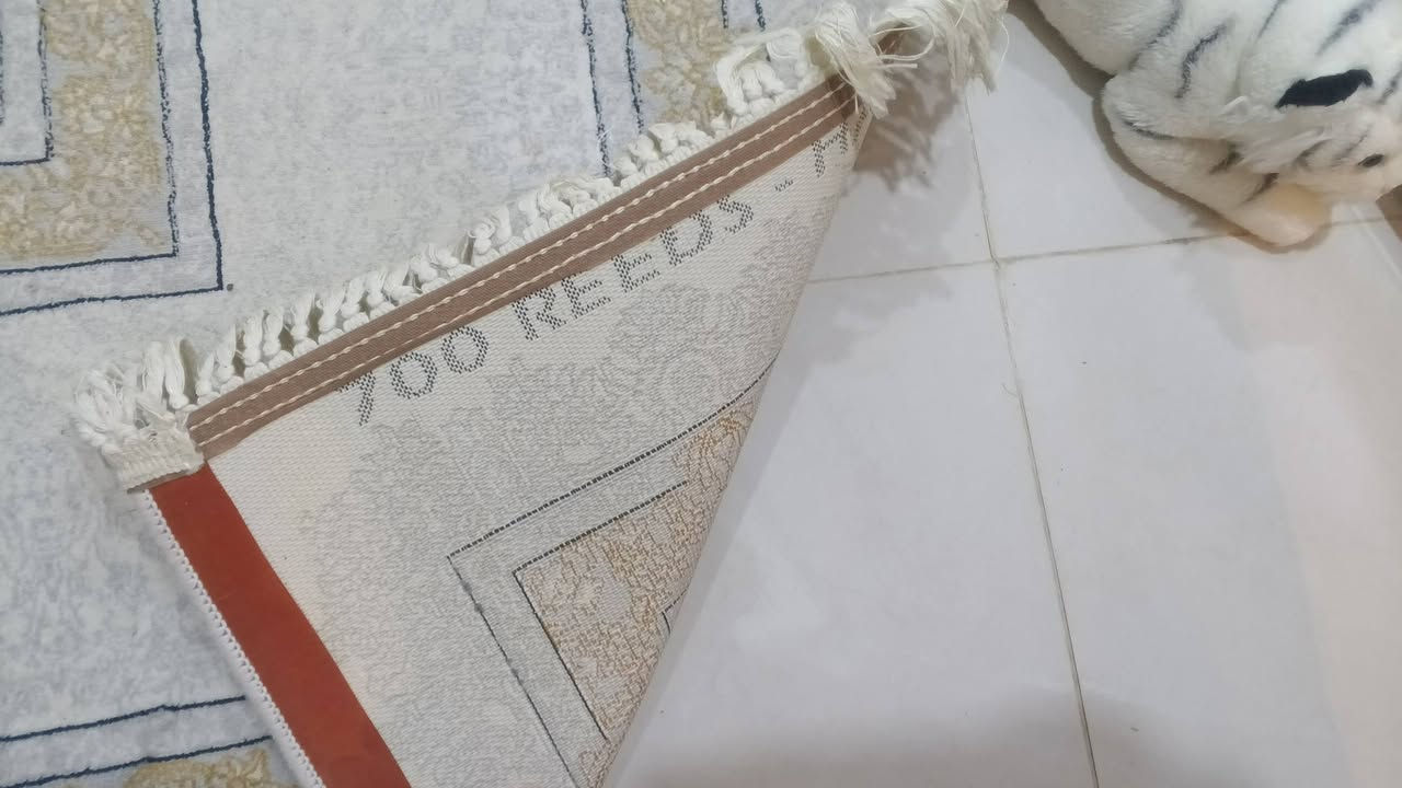 ٣في ٤ محفوره كشان ٧٠٠ شانه *********** رقمي وتساب
