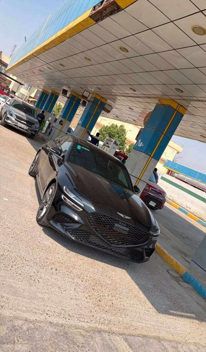 جنسس g70 
الموديل : 2024
المواصفات : سبورت برستيج ( اعلى فئه)
الوارد : أمريكي 
المحرك : 6 سلندر 3.3 توين تيربو 
الدفع : خلفي 
الرقم : بغداد 
الممشى : 26 الف كيلو متر 
الحادث : بأمريكا بنيد مصبوغ فقط وبالعراق نضرب عندي الباب اليمنه الكدام وتعدل ونصبغ موجود سونار كامل للسياره ( السياره بدون إيرباك )  
كير ومحرك كفاله رقم بغداد تحويل ثاني يوم 
تواصل :***********
