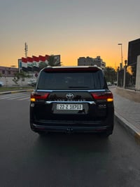 لاندكروز GX.R • ٢٠٢٤ • كلين تايتل