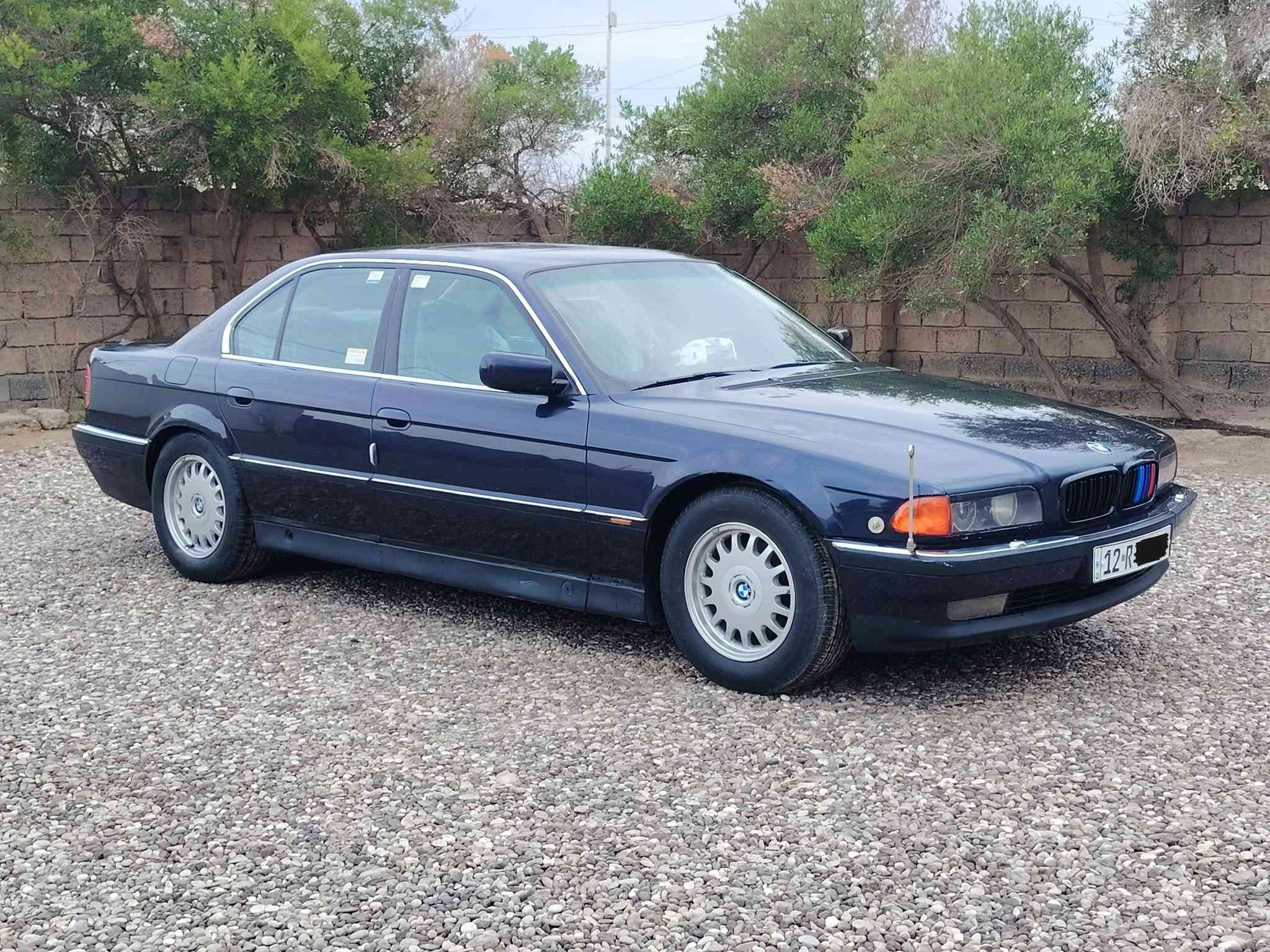 730i • V8 • رقم نينوى