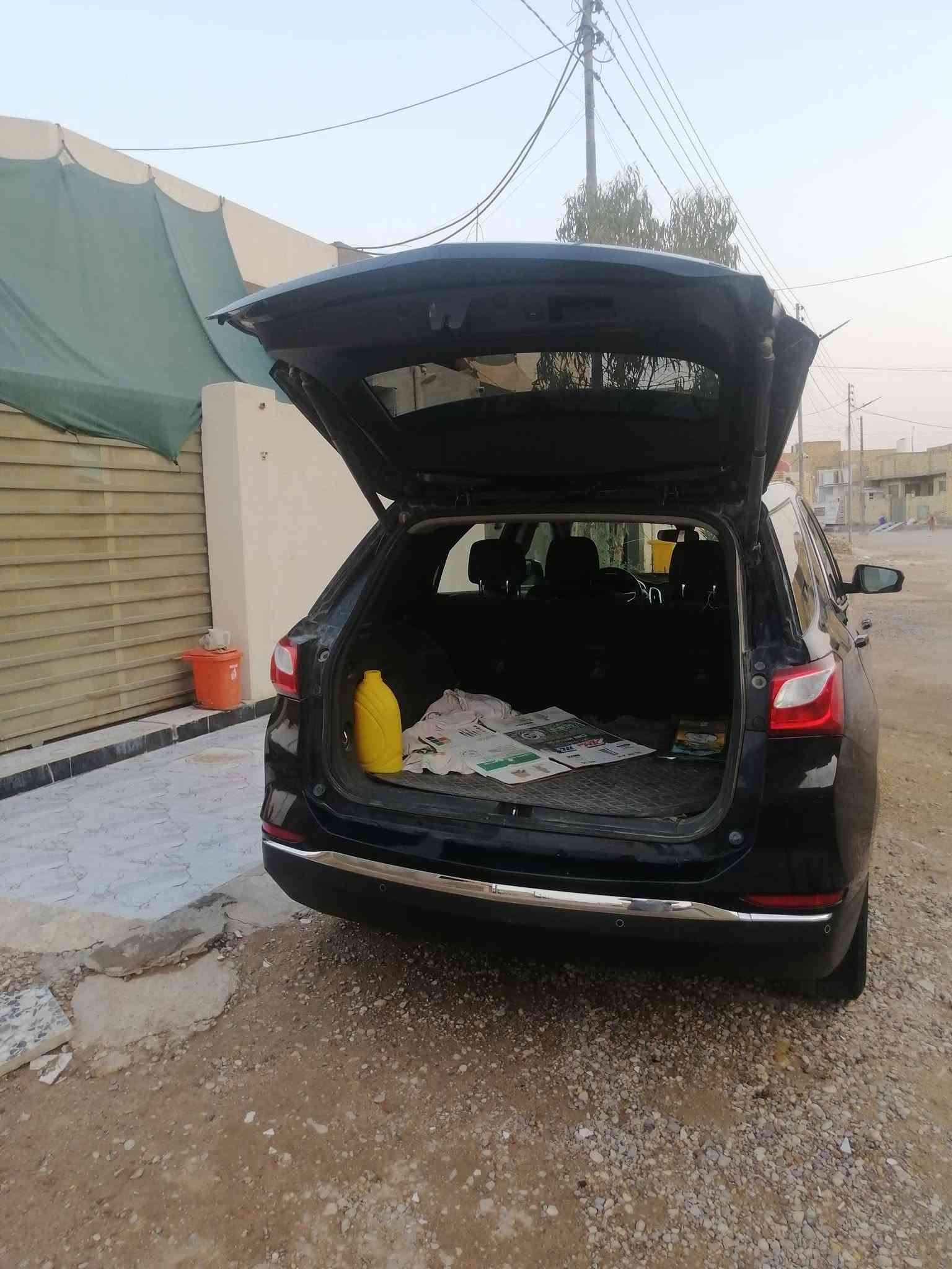 للبيع اكوينكس موديل ٢٠ ميسان بسمي حره تحويل ثاني يوم السياره جاهزه من جميع النواحي حادثه جاملغين وبنيد تصليح درجة اولى حساسات خلفيه وماميه إشارة بلمري كشنات تتفه وتبريد كهرباء صندوق كهرباء مانع اصطدام العنوان ميسان السعر ١٣٠وبيهه مجال وترهم امراوس ويفضل بسياره اوبترا الاستفسار ***********

