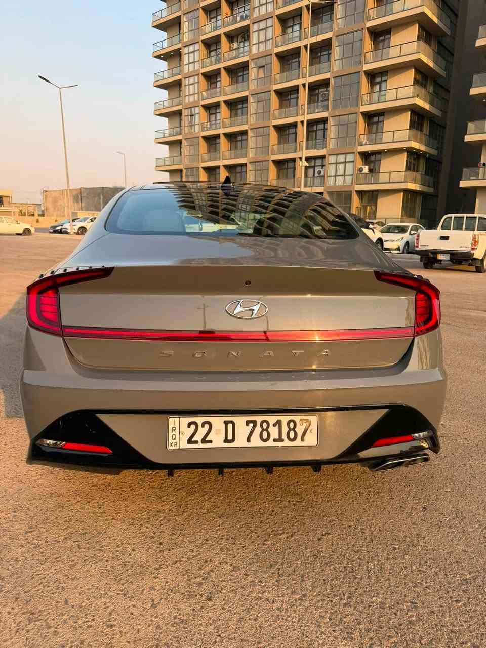 السلام عليكم سعر بلاش
سوناتا 2021 اربيل
حادثها جاملغ ايسر مبدل ومصبوغ 
ايرباك فقط دركه 
الباقي كفالة عامة
ماشية:50 ميل
مكينة 1600 تيربو
الكير 8 نمر
السعر 153وبيها مجال
الرقم: ***********
مكانها بغدا حي الجهاد الاطباء او حي العامل
المواصفات
فول بانوراما
شاشة جبير تدعم ابل كار بلي واندرويد اوتو
4 وضعيات للقيادة
كامرة خلفية
كشنات جلد ومخمل
تدفئة كشنات وستيرن
اشاير بلمري
تبريد بيانو
اربع رادارات
نظام القيادة الذاتية نظام التوقف الذاتي واذا شي وراها ماترجع نظام المحافظة على المسار
اوتو هولد
جنطة ذكية....
شفتات ستيرن
تحكم ستيرن جهتين
وارد كندي المرغوب
