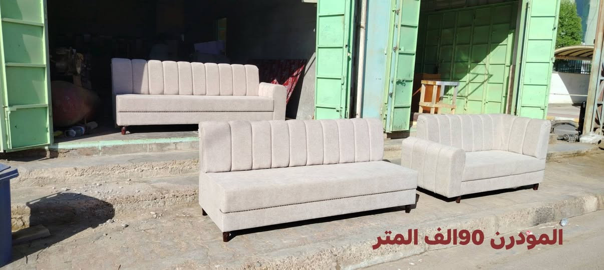 بسم الله الرحمن الرحيم
اللهم صلي على محمد وآل محمد 
معمل ومعرض التساهل للدواوين والتخومة وتنجيد المستعمل 
شغل درجة اولى الشغل كدام عينك خطوة بخطوة يصير 
بلوك بلاويد 18ملم ضهر 16ملم ولوح جديد 
الاسفنج مميز اول عراقي 
القماش حسب طلب الزبون 
كل موديل وسعرة بالصور جوه 👇🏻👇🏻
 العنوان هيت حي الاطفاء مجاور المكتبة العامة 
واتساب: ***********

نص مكتوب في الصور:
- البِلز 120 الف المتر
- المودرن 90 الف المتر