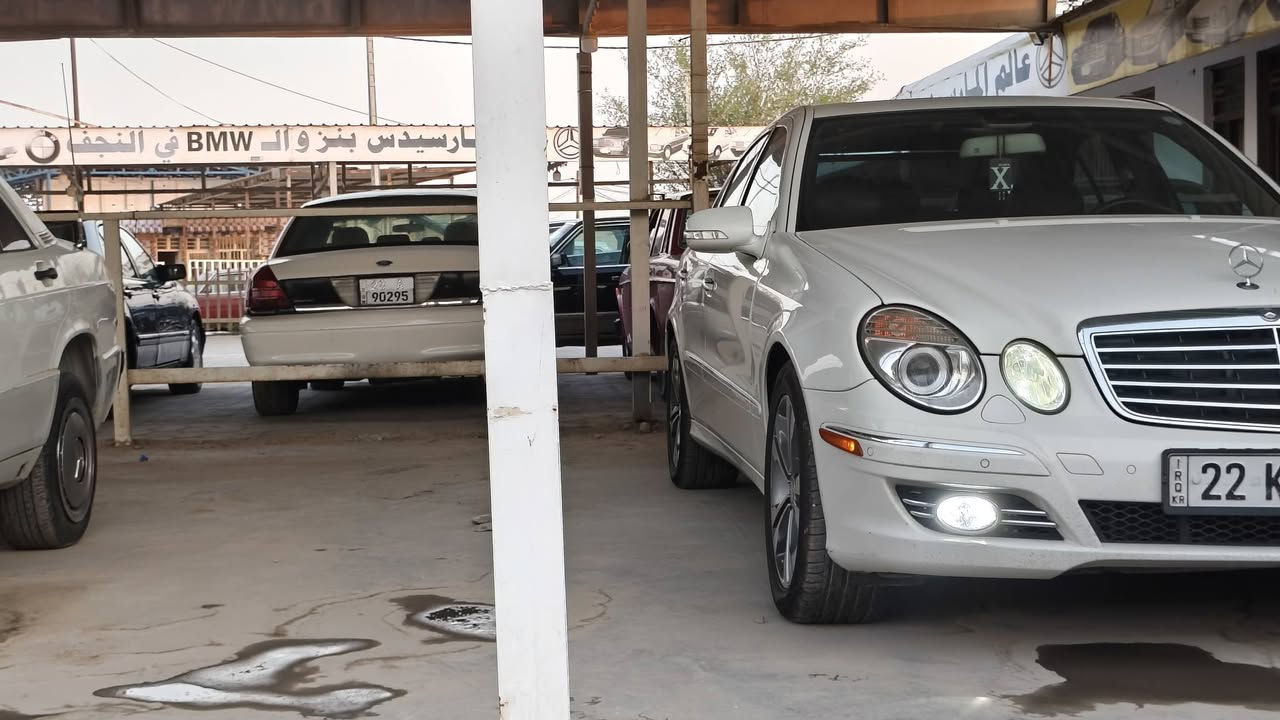السلام عليكم من رخصة الادمن المحترم 
مرسيدس w211 E350 موديل ٢٠٠٨ وارد امريكي بدون صبغ بدون تبديل بدون ايرباك 
سلايت روف تبريد فول مواصفات رقم اربيل الدولي السنويه لل 2030 باسمي بدون مصرف و على الفحص غير متواجد على الفيس للتواصل الاتصال بالرقم ***********
