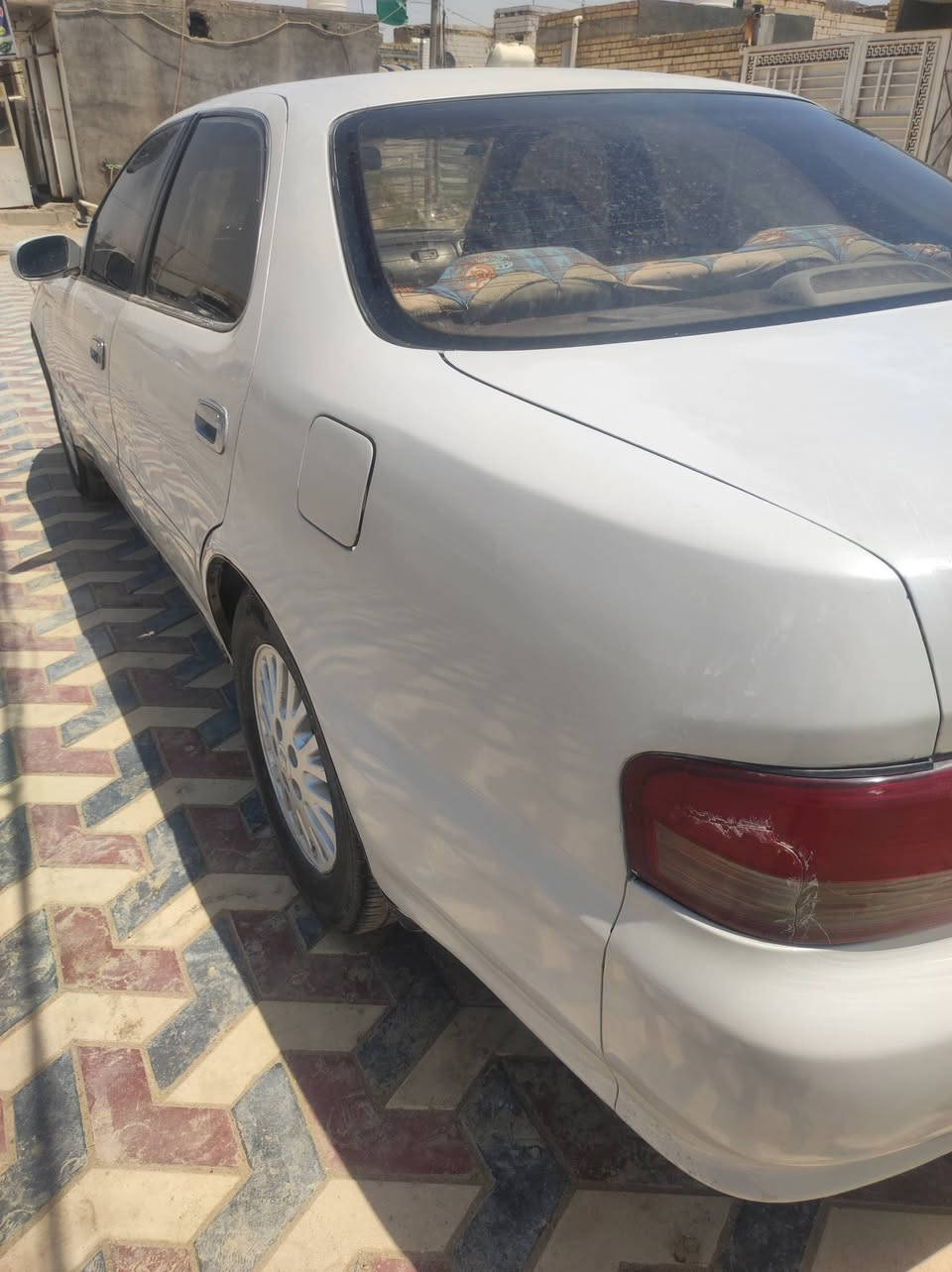 سلام عليكم كرسته للبيع سياره مكفوله كفاله عامه ونضيفه مكينه 
ونجي رقم دولي سياره جاهزه لايت زنون تخم تاير بيها كتاب من كريم حسون سعر 55 تواصل رقم الهاتف (***********)
سياره مكفوله من عيب الشرعي ونقل جثه ومن الصبغ رشات بسيطه:
