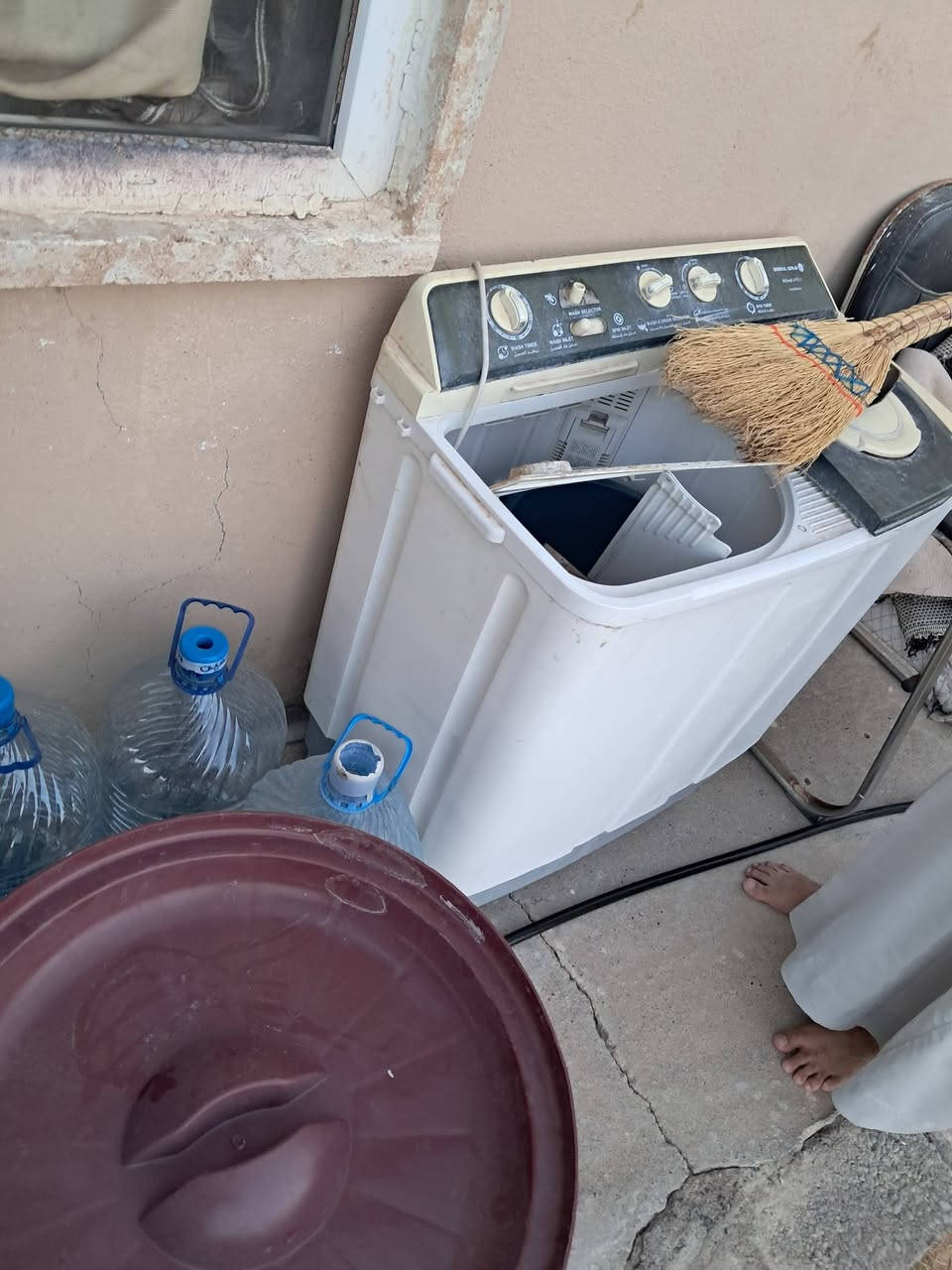 طباخ ٣ عيون شغاله بس وغساله شغاله بس تجفيف
كاونتر كامل ادفع السعر اليفيدك عالواتس ***********
