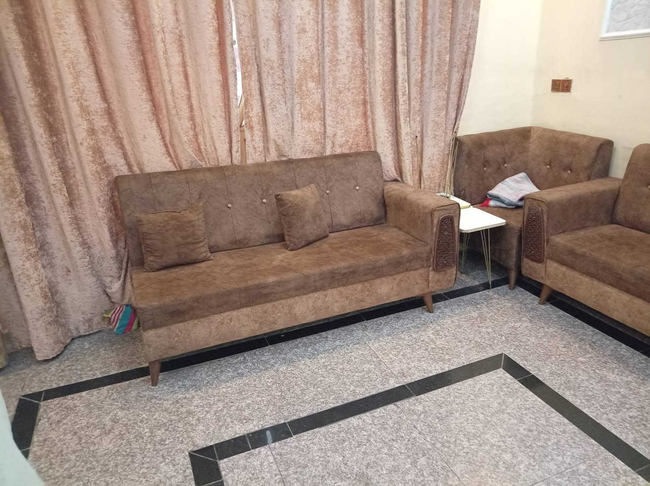 بغداد ديوان • ١١متر • كنب