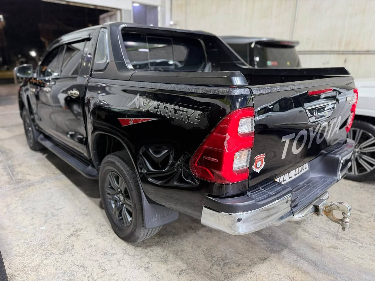 تويوتا هايلوكس TRD
6 سلندر 2022  

كامل مواصفات :
ماشية : 133 الف كيلو
داخل احمر 
كير اوتوماتيك
محرك 6 سلندر
تبريد قطعتين
شحن واير لس لاسلكي
نضام دفع رباعي فورويل  
مانع انزلاق
حساسات خلفية وامامية 
كامرة خلفية
تحكم ستيرن جهتين 
نظام ايكو الاقتصادي 
بصمة تشغيل
بصمة ابواب
اشاير بلمري
كروز سرعة
جكات بنيد 
تخم تاير جديد 
تغليف PPF 
السيارة مكفولة محرك وكير وتبديل
بيه فقط  صبغ فوق الايت الايسر في البنيد موضح بالصور 
.
السعر  29.500 
العنوان بغداد معارض النهظة 
الاستفسار اكثر :‭***********‬

