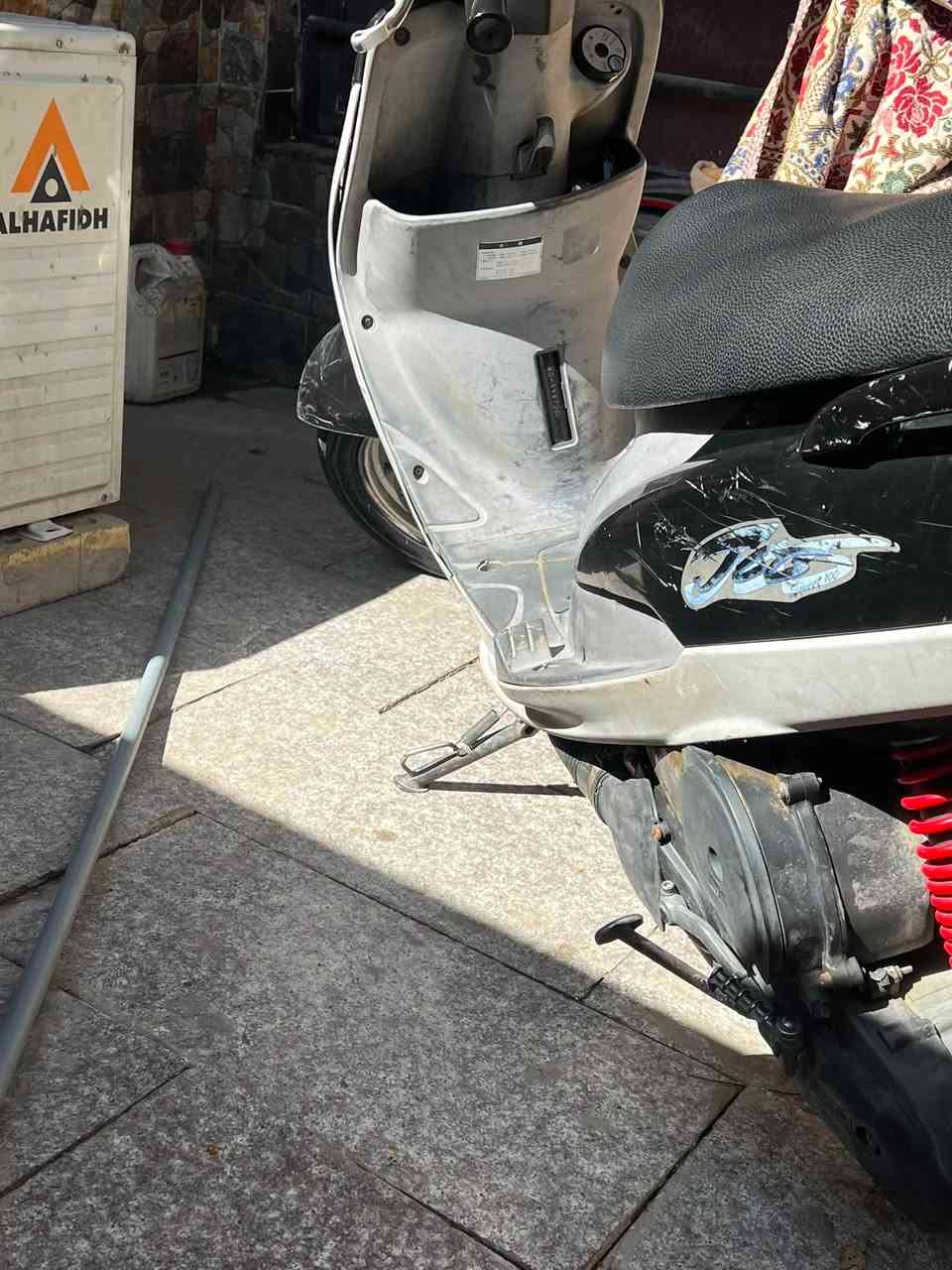 سلام عليكم دراجه ماكس منغولي بلاديه كلها بس دشبول مومالته مال عدله سلف هندر كهربائيات كلها شغاله عنوان بغداد منصور رقم ***********سعر500وبيها مجال
