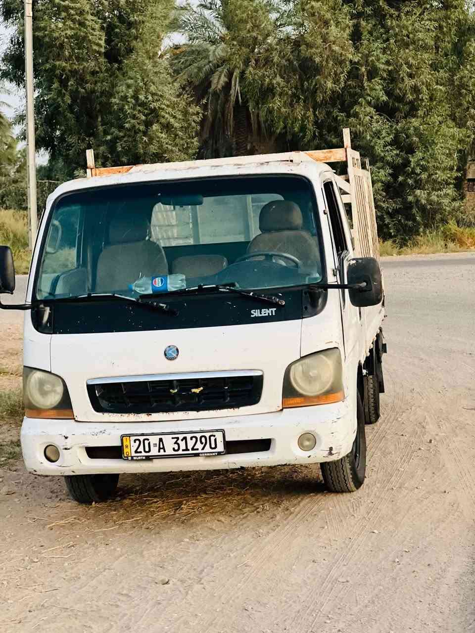 كيا بنكو
موديل 2002 
رقمهه انكليزي وسنويتهه مجدده قبل شهر 
سياره نظيفه مال شغل 
كير ومكينه خير من الله 
لاتبخير ولاتنقيص 
عنوانهه ديالى/الوجيهيه
اصاحب ةلسياره ***********
