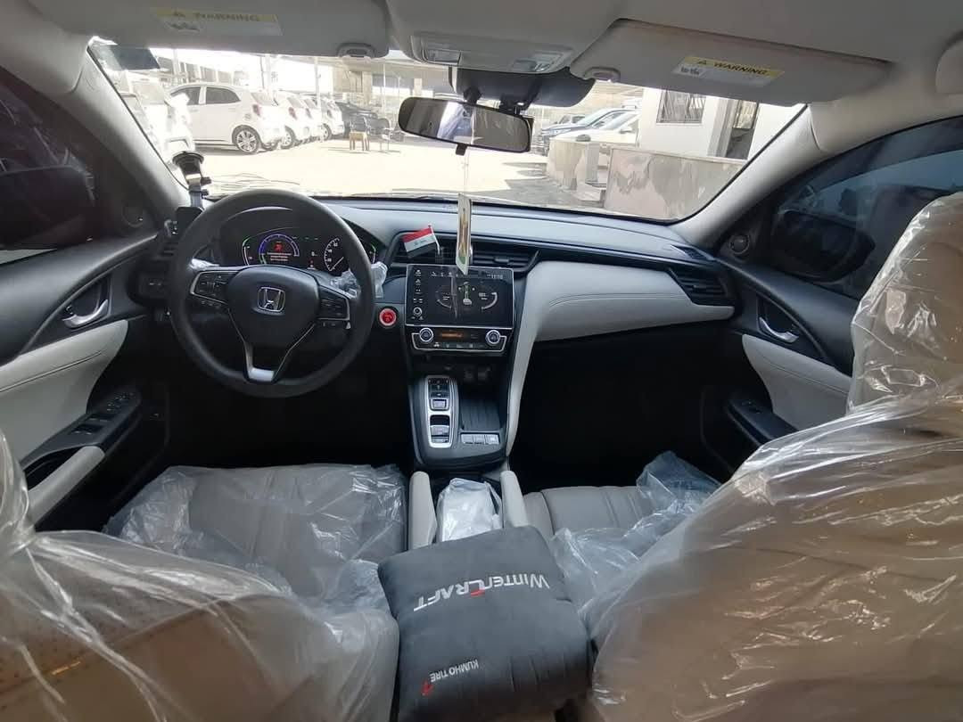 هونده ان سايت 2021 هايبرد
حادث بنييد بدون ايرباك وقبق جنطه السياره على وضع الشركة رقم بغداد بسمي
السعر 130
السيارة فول عدا الفتحه
***********
***********

نص مكتوب في الصور:
- ٩:١١ ص
- ٩:١٢ ص