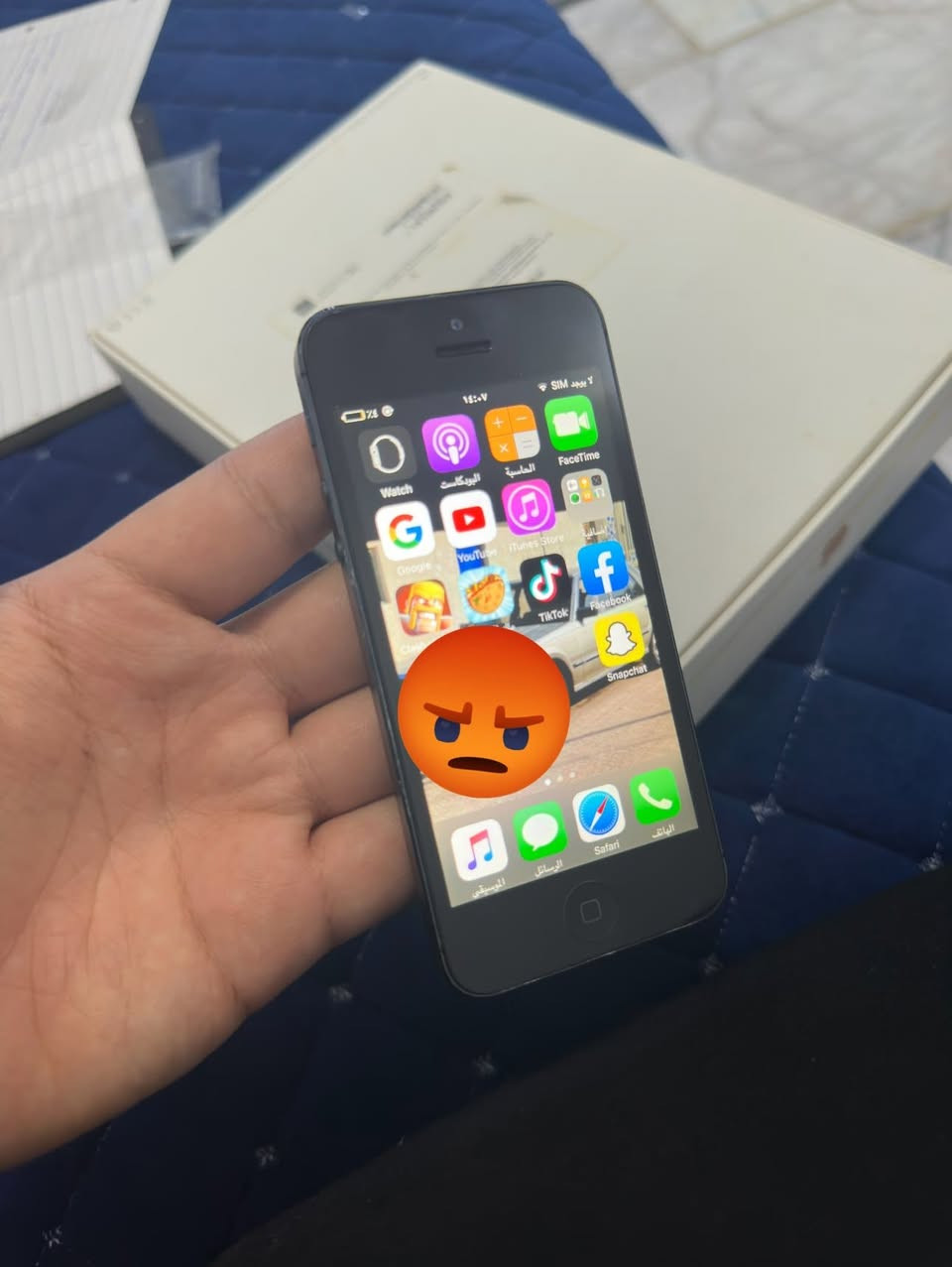 للبيع ايفون 5 كفاله شرط بطاريه و شاشه كله شغال 16 g   ما يدعم sm   الاتصال *********** مكاني ناصريه مركز 📍
