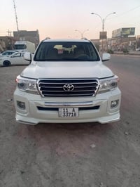 لاندكروز بريم • ٢٠١٣ • ٢٥٠ الف