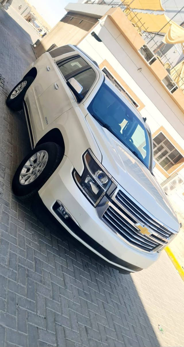 تاهو LTZ موديل 2015  فول مواصفات السياره بدون حادث فقط بيها رشات صبغ جماليه من امريكا غير مكفوله من الصبغ  مكينه 5300 كير + - السياره بصمه + بصمه 4 ابواب حساسات خلفي + امامي كشنات ملكي كل الكشنات كهربائيه خزن كشن ميموري رادار تحديد مسار + رادار جانبي اشاره بالمري ستيرن كهربائي شاشه عرض دلعه شفط وهواي مواصفات بيها بعد  تسجيل جديد السياره حتى مصقطلهاودافع الكمرك مالها باقي على استلام السنويه السعر 275 وبيها مجال بصيط حق الجيه مكان السياره بصره للاستفسار الاتصال بالرقم *********** اخوان السياره ابيع كوم حديد فقط اكفل الرسميات
