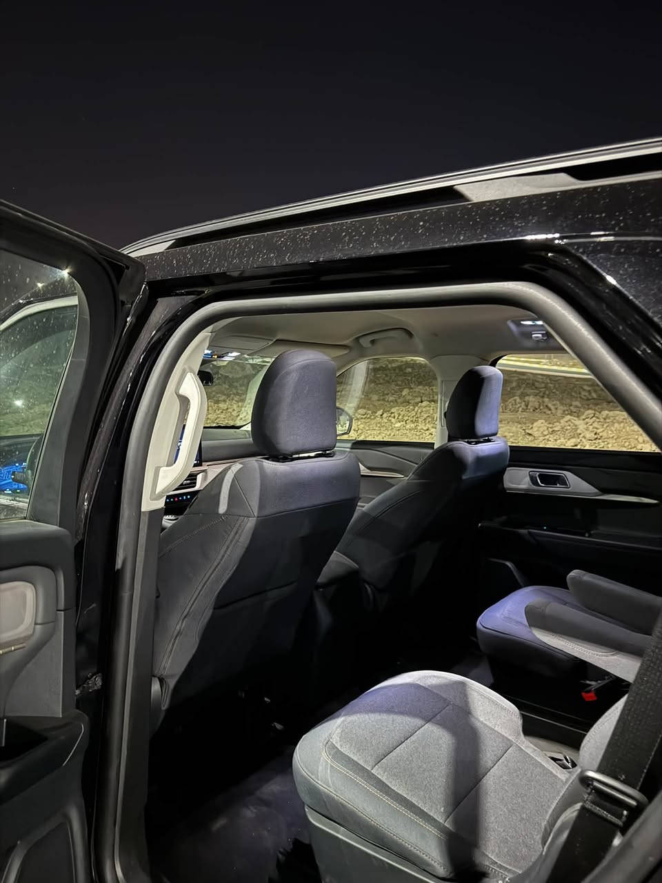 ford explorer 2025 new
مواسه فات actev
سه ياره كه به س ماشاالله ي ئه ويت 
يه ك پارچه ي بؤياخه بي نا و گرتن 
مواسه فات به سمه شه غال شاشه ديجيتال كوشن vip
ده بله كسل4+4كامل رادار و سنوق جه ك
هه زه و به رادي بؤ كراوه  گيرو مه كينه و كاره باي 
به شه رت 
***********

