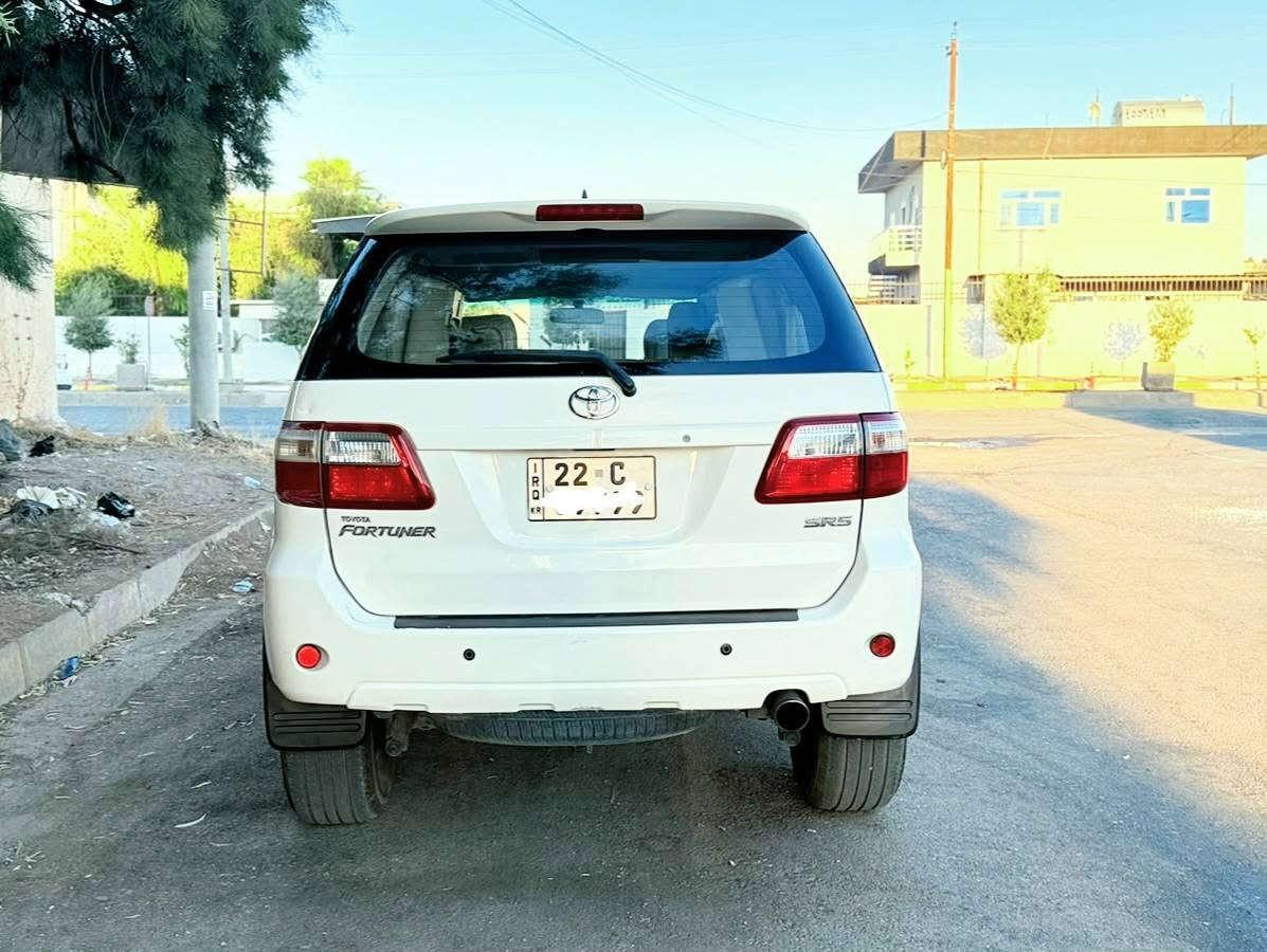 تلفون واتسئاب ***********
تويوتا فورشينر وارد خليجي موديل٢٠١١
٤ بسون ٣معقد تبريد مركزي و سقف بي سبوغ بي تعديل دحامي بو حامي به شرط كير ماكينه به شر نه كريته وه بي حيب رقم سنه وي هزه جديد سعر١٤٩ $
شوين هه ولير أربيل, العراق
