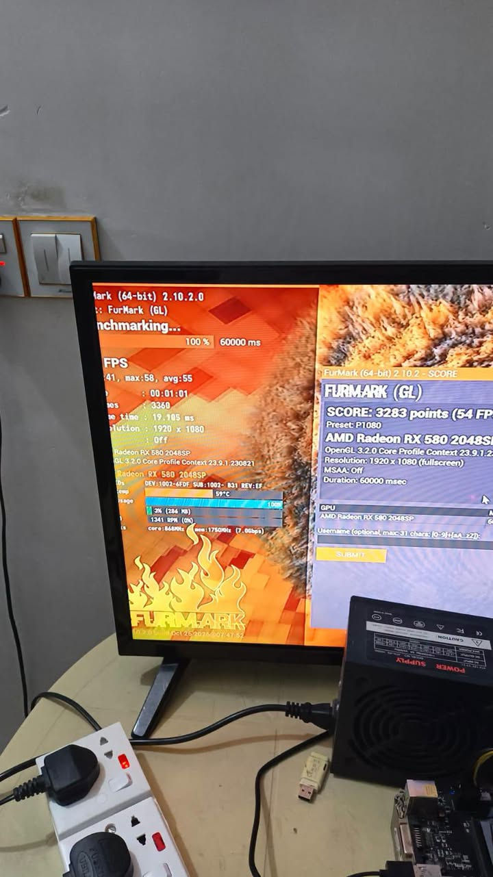 سلام عليكم 

توفر كرت شاشة 
RX580 8gb Axle (مجدد) 

تحت ضغط توصل حرارتة 70

كارت نظيف ويجي ويا ضمان فحص 

سعر كرت 100 الف مع توصيل

يوجد توصيل لجميع محافظات العراق 

مكاني ديوانية حي جزائر 

للاستفسار على الخاص
او 
الواتس اب فقط: 
***********

نص مكتوب في الصور:
- 2.10.2.0
- ng...
- %
- 60000 ms
- , avg: 55
- 00:00:27
- 1514
- 13.987 ms
- 1920 x 1080
- Off
- K 580 2048SP
- Core Profile Context 23.9.1.230821
- RX 580 2048SP
- DEV:1002-6FDF SUB:1002-831 REV:EF
- 54° C
- 3% (386 MB)
- 1141 RPM (0%)
- core: 1250 MHz - mem: 1750 MHz (7.0Gbps)
- FURMARK
- 10 2.0 build Oct 26 2025@07:47:52