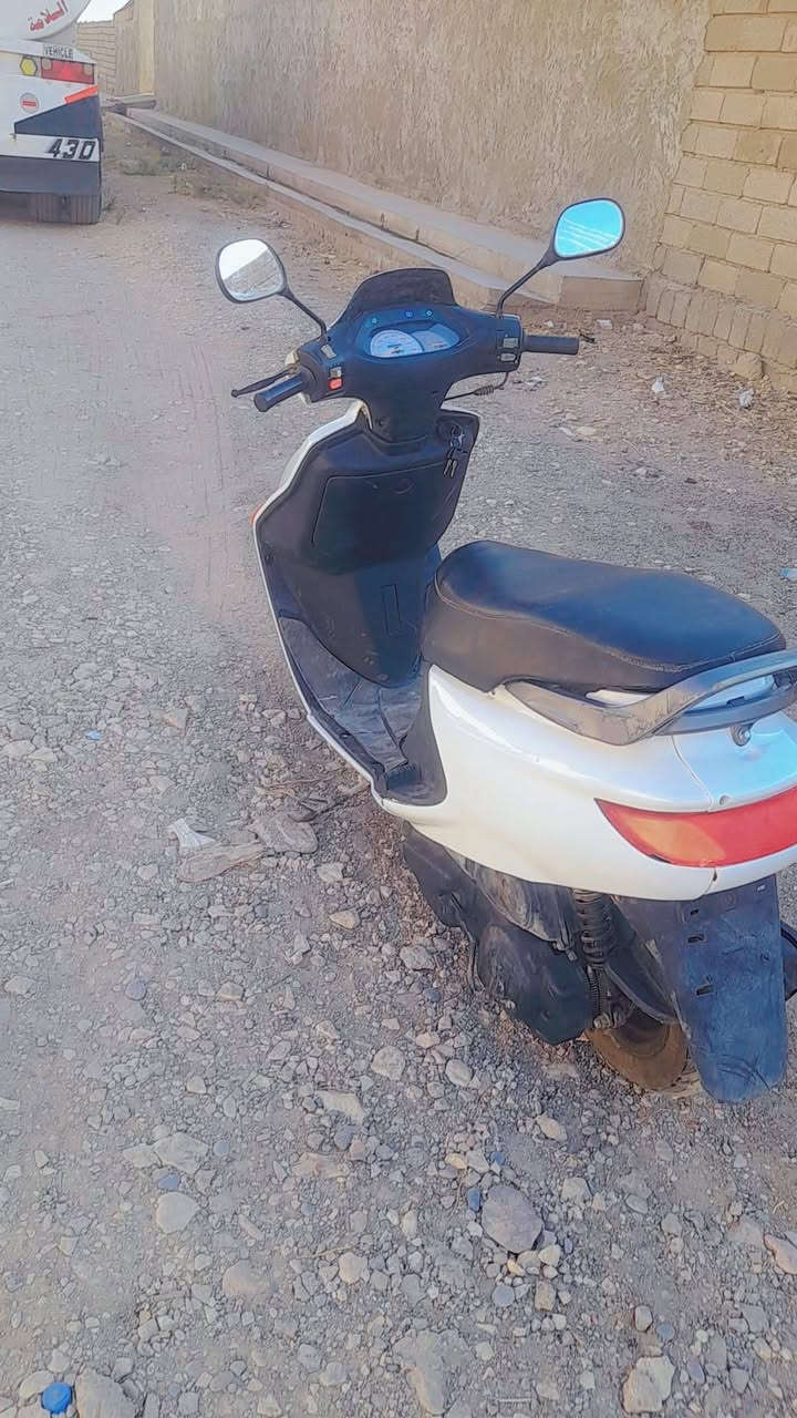 سلام عليكم درجة الفرشاة للبيع مكينه ما مفتوح شرط سلف هندل كهربائيات كلها شخال شرط درجةمال حاويه درجة جاهز سعر خاض *********** وتساب
