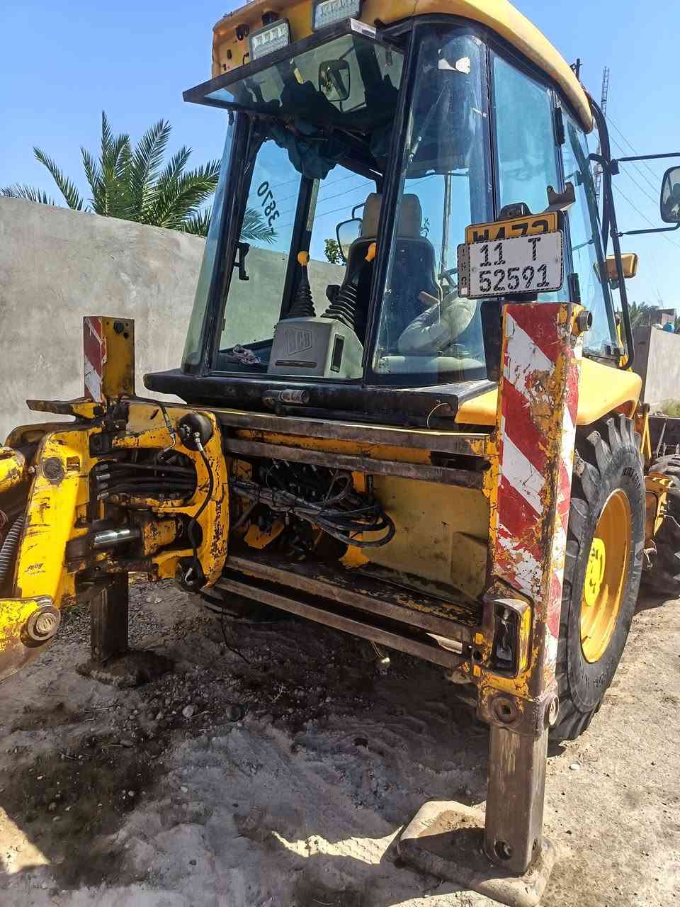 جي سي بي للبيع موديل 2000 رقم بغداد انكليزي باسمي كير محرك مضخه تبريد تخم تاير مكفول
***********

