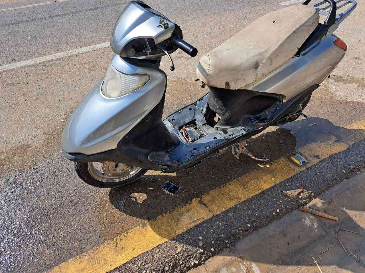 سبيسي • ماليزي • عاوزه كهربا