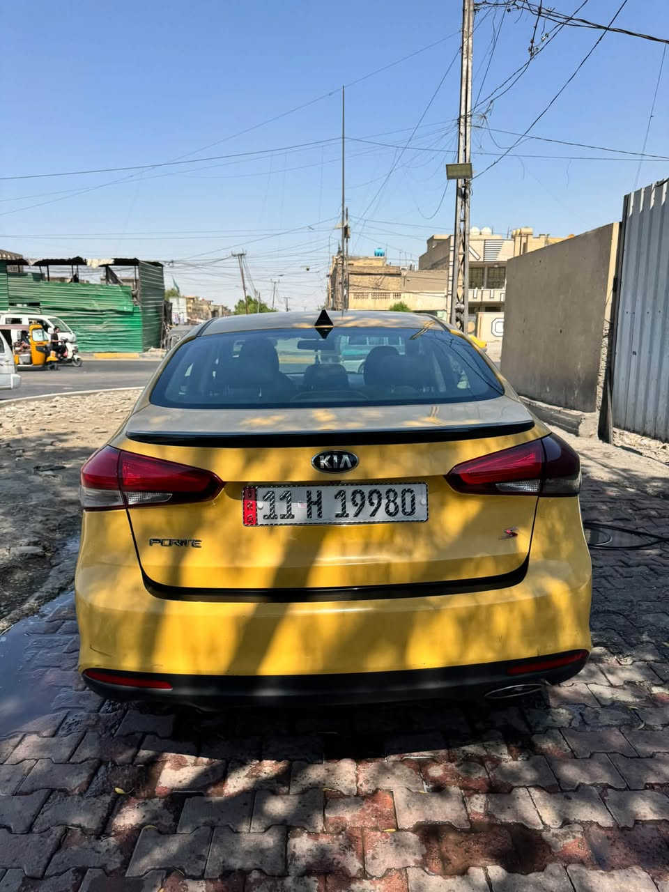 كيا فورتي موديل 2018
فئة S 

محرك دوش 2000  

حادثها جاملغ السايق وبنيد شويه واكو ضربة باب الي خلف السايق خفيفة 

رقمها بغداد تحويل ثاني يوم بسمك 

ماعليها غرامات 

السعر ؛ $100

وسونرها موجود 

للاستفسار:***********

