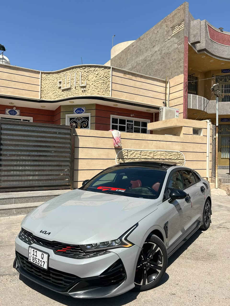 السلام عليكم شباب
k5جيتي لاين
موديل 23
رقم بغداد بّــ اسمي 
محرك 1600 تيربو
ماشيه 73 ميل وقابل للزياده
مواصفات الجيتي لاين معروفه
 داخل احمر
بنوراما
كشنات جلد
بصمه ابواب وتشغل+ تشغل عن بعد
رادار امامي (نقص) فقط
وخلفي 
وجوانب
حادث السياره جاملغ سكن مبدل ومصبوغ
وشبرين بلبنيد معدل وداير البنيد مصبوغ
بدون ايرباك وبدون دواخل 
بيها ملاحضتين هنا صارن يمي بّــ العراق
اصبع بّــ الجاملغ مال السايق وعدلته pdr
وعلى كد اربع اصابع بّــ الجنطه هم عدلتهن pdr
وعندي تصوير قبل وبعد التعديل
السياره جاهزه ومابيها نقص اي شي 
مكان السياره بغداد / الشعب
سعرها 185 وبيها مجال 
شوف واقتنع واني بّــ الخدمه
هـ ***********
