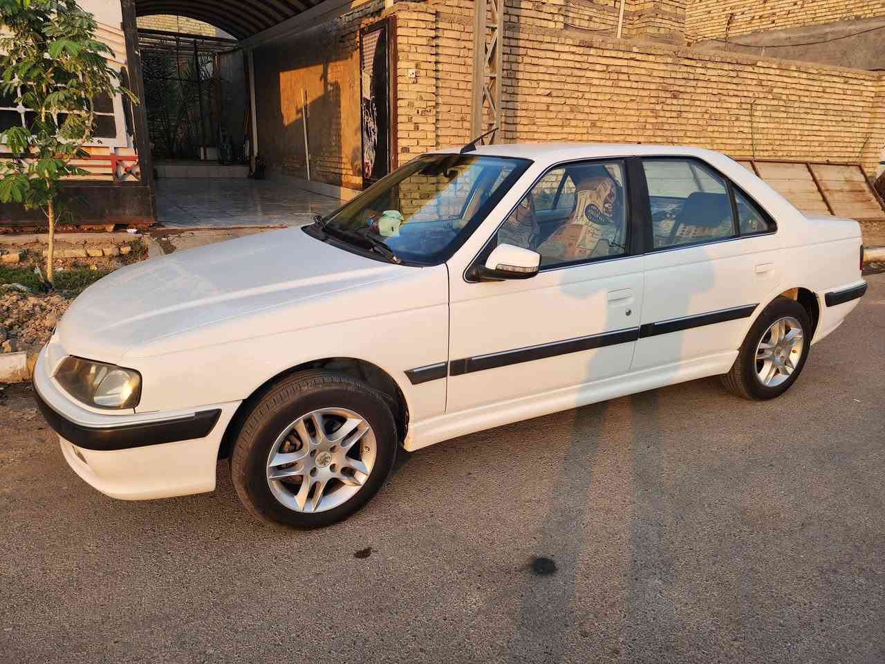 بيجو ٢٠٢٣ • رقم بغداد • ٨٤٠٠٠ كم