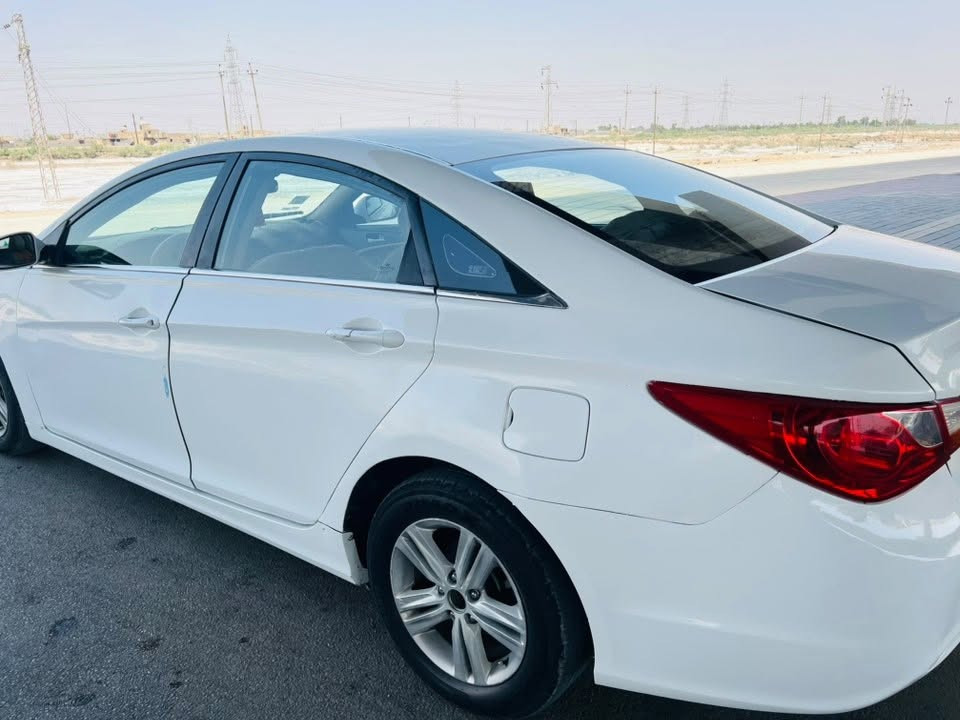 سلام عليكم سوناتا 2014 خليجي بانزين بانزين ادوات كصه جنطه مكينه 2400دوش دوش 
تبريد ثلج ثلج       متوم اربيل طبق الاصل
سياره جاهزه مكينه وكير كفاله 
ماناقصه اي شي السعر 42وبيها مجال متوازي عله بيعته مكاني ناصريه شطره ***********
