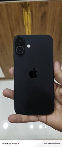 ايفون XR • ١٢٨ • فيس ايدي متوقف