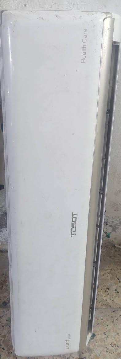 سبلت توسوت ٢طن نظيف كامل ملحقاته ويه غاز بوري ب٣٥٠ رموت
*********** حماله مكانه مالصدر قطاع ٧٩ الشراي
