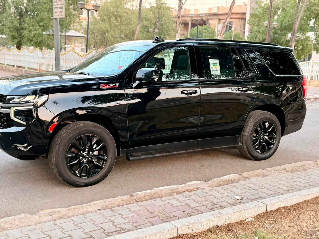 تاهو 2023 فئه Z71 فول موصفات
مغلفه PPF 

المسافه المقطوعه: 44 الف ميل 

حجم المكينه : 5300 V8

المواصفات 

1.شاشه

2.كامرات 360

3.رادرات 360

4.تشغيل عن بعد

5.ويل كب 

6.صندوك كهرباء

7.فور ويل 4x4

8.كشنات جلد

9.كشنات كهرباء

10.سبعه راكب

11.لايتات زنون عالي ناصي

12.بكلايت لد 

13.شحن وايرليس

14.اوتو ستوب

15.بنوراما فتحتين

فول مواصفات 1/1

مرقم بغداد  بسمي 

السعر : 430 ورقه 

رقمي ***********

مكاني بغداد
