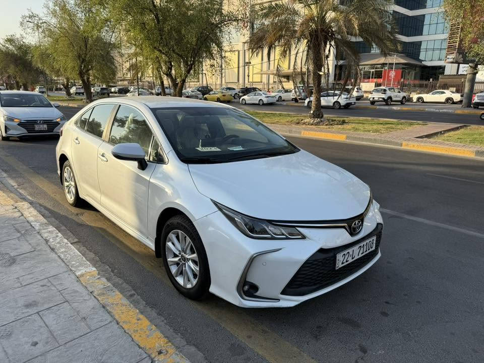 كورلا ساسز موديل 2023 ماشيه 46 الف كفاله بيه بداير جاملق رصعه والبنيد كد إصبع الاتصال على الرقم ***********
