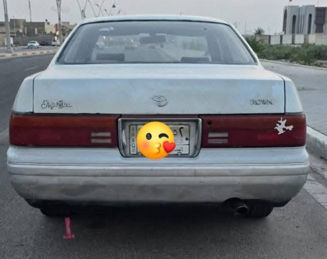 سلام عليكم
بطه فصل  موديل ((1992))
مكفوله من ضربه ولكصه ونغل 
رقم بصره تحويل مباشر 
مكينه وكير جدد (( 2500))حداديه تخم تاير 
كهربايات كلهه شغاله 
العوان لبصره 
لسعر (29// وبيهه مجال
 بياع مستعجل رجا لمو شراي لا يتعبني 
اسف عله الطاله
(***********))///((***********))

